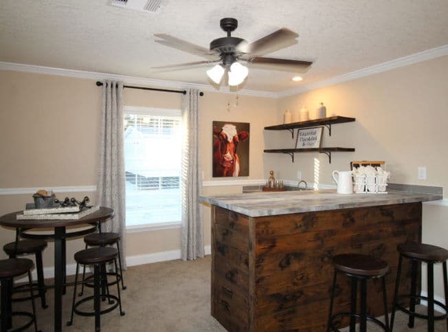 Rafael 32764j interior home features