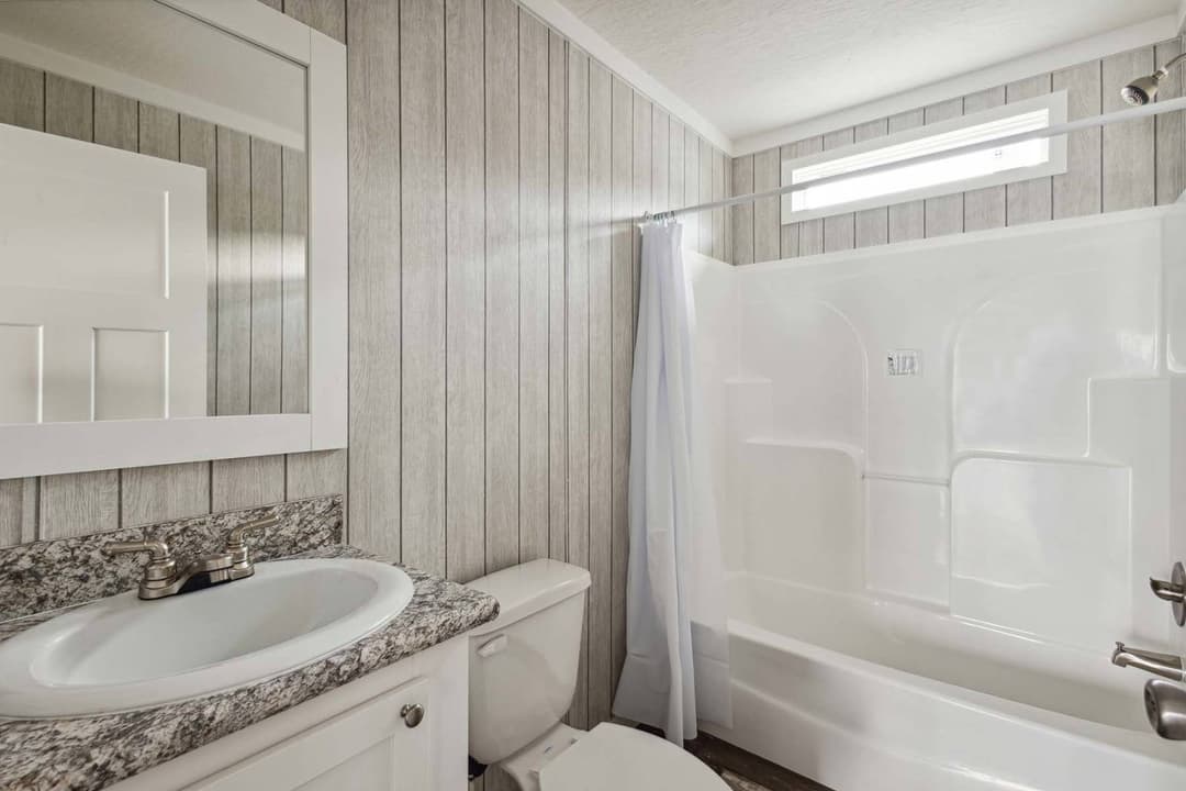 Grand slam 2848302 bathroom home features