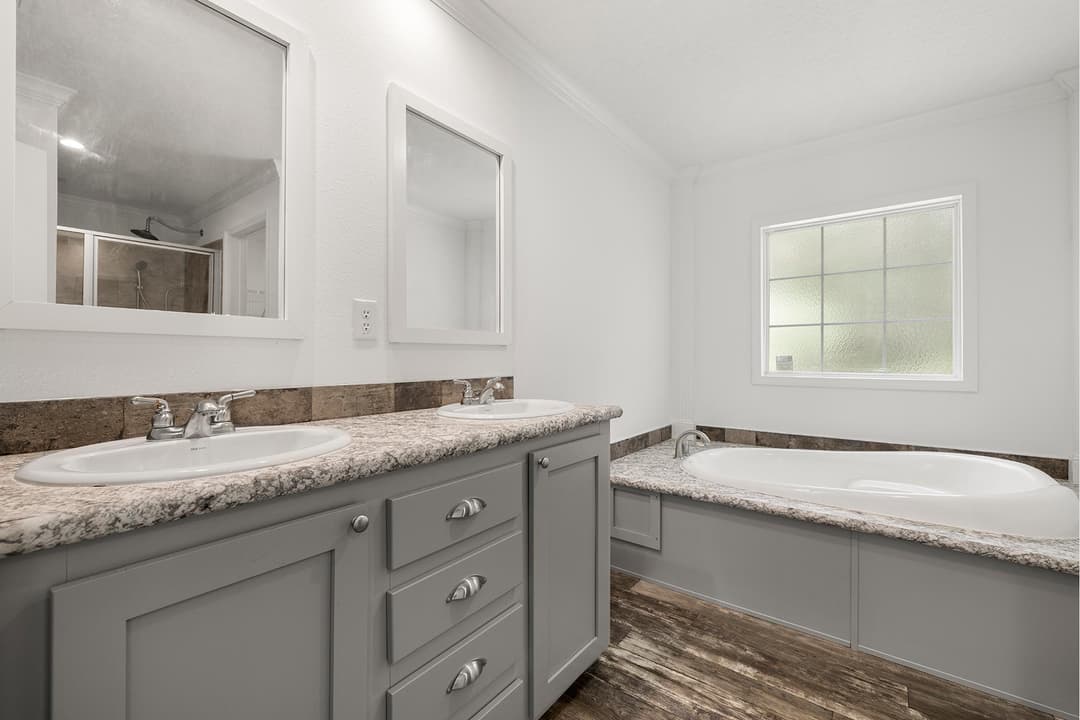 Freedom bathroom home features