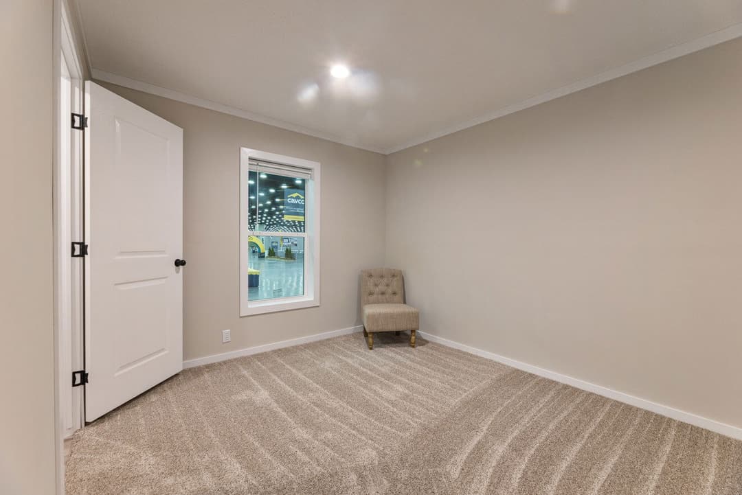 Atmos 28603n bedroom home features