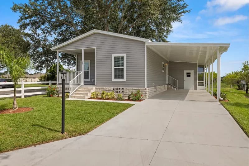 Champion community 2444437 elevation and exterior home features