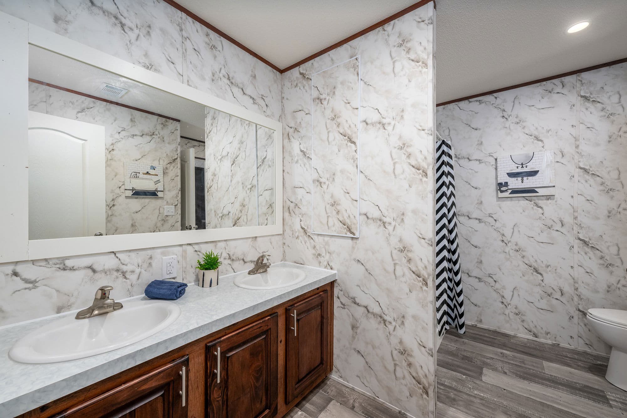 Gametime bathroom home features