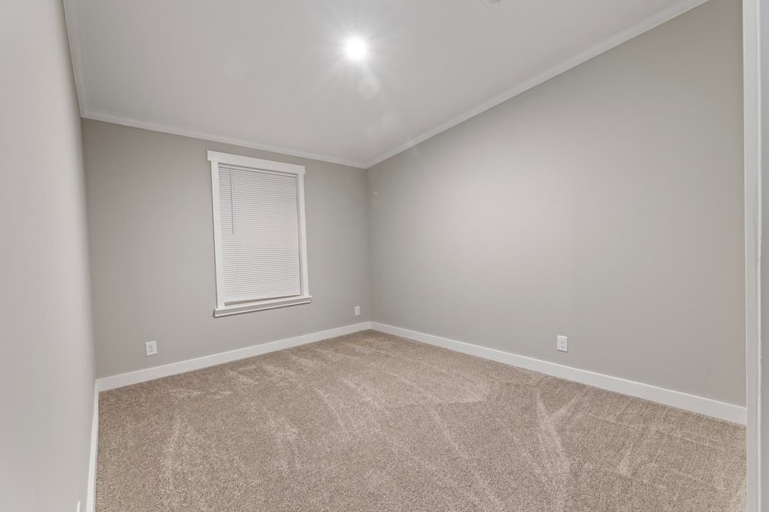 Pelican bay ii 30764b bedroom home features