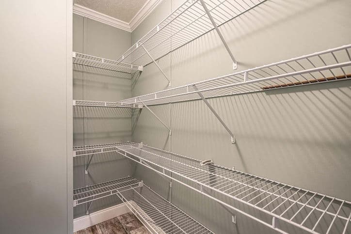 Anderson 32603b interior home features