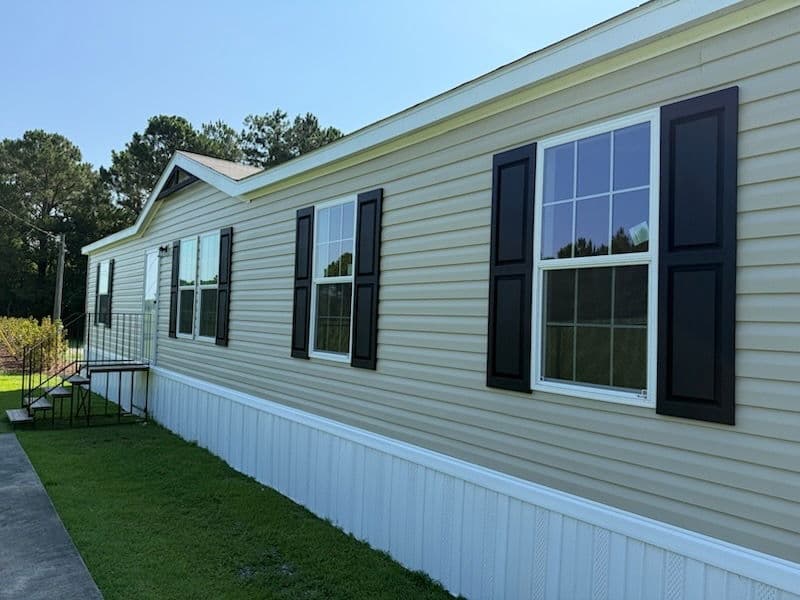 Iron ranch hero home features