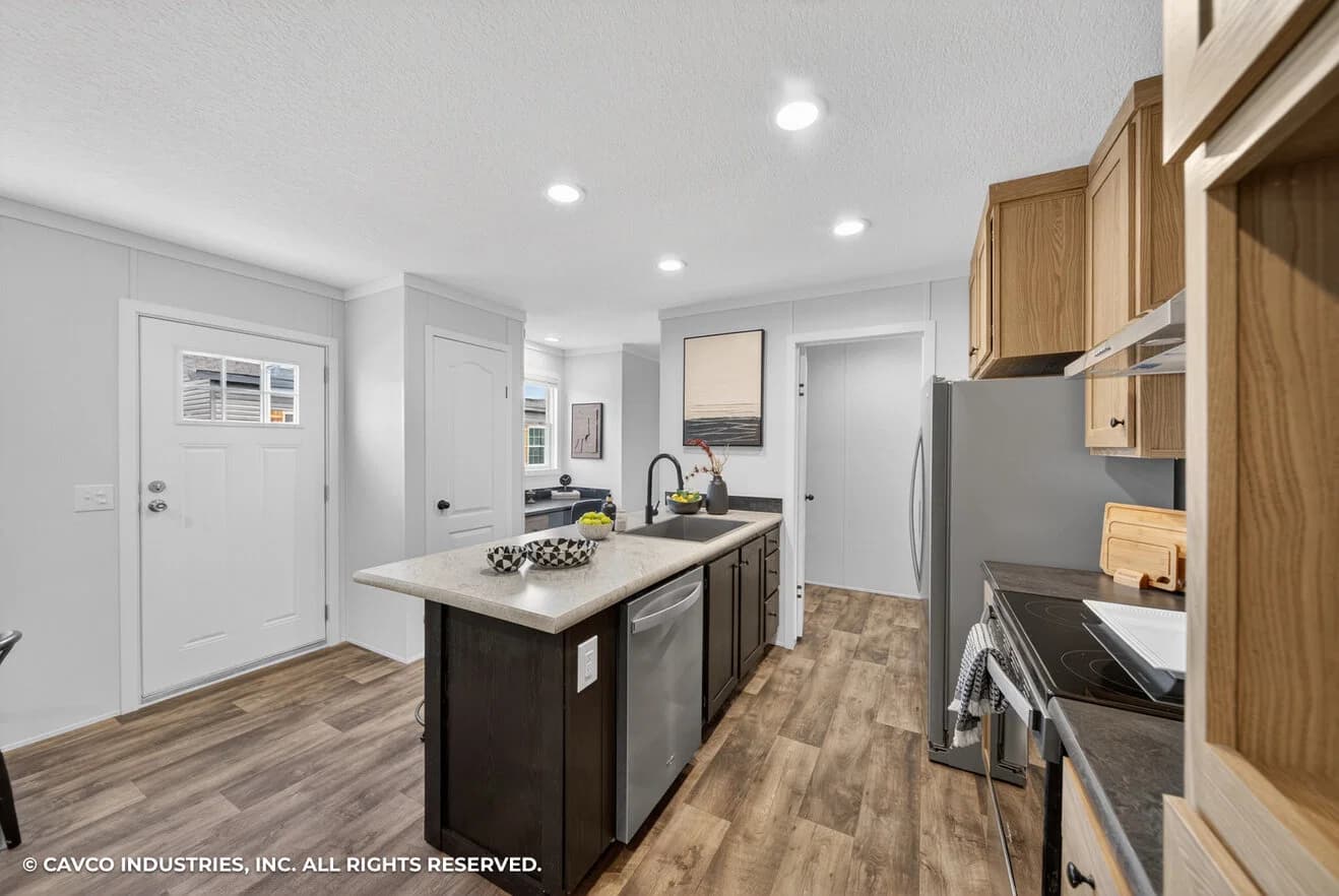 Grady 16722a kitchen home features