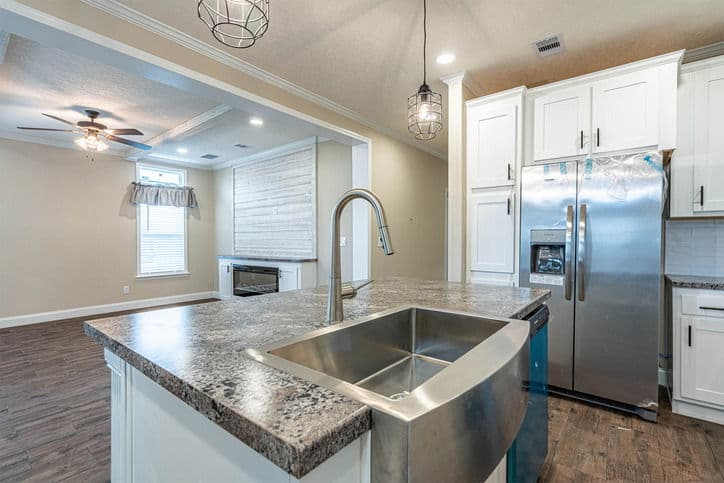 St. augustine 28482a kitchen home features