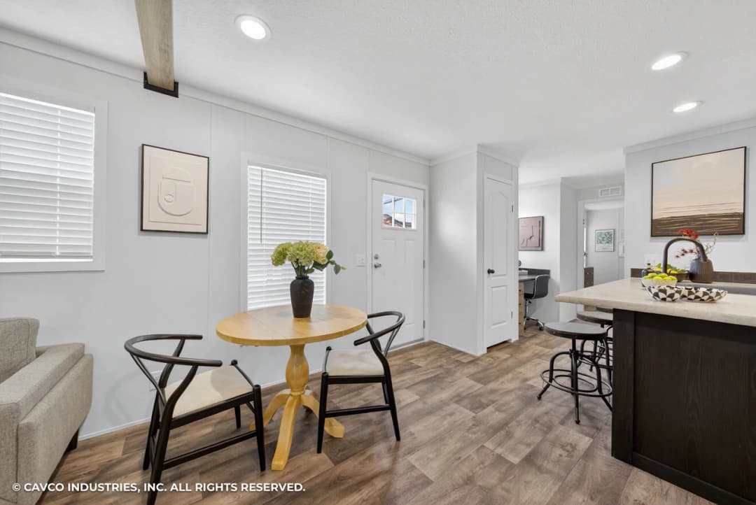 Grady 16722a interior home features