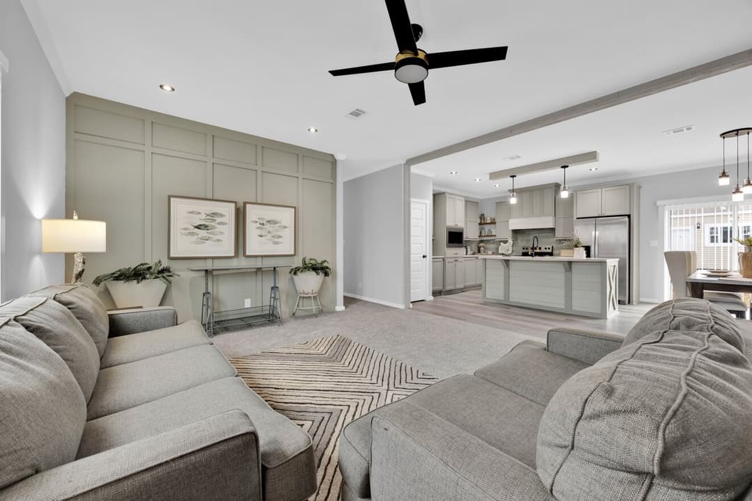 Quinn 30523a interior home features