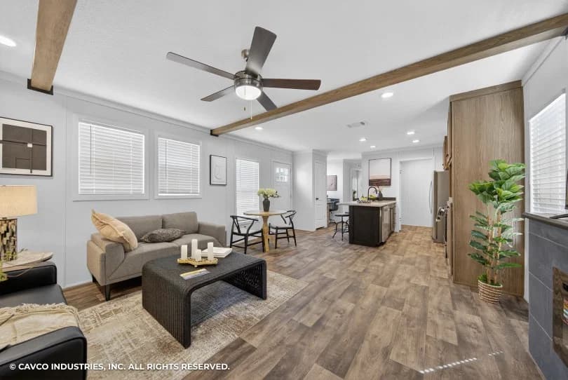 Grady 16722a interior home features