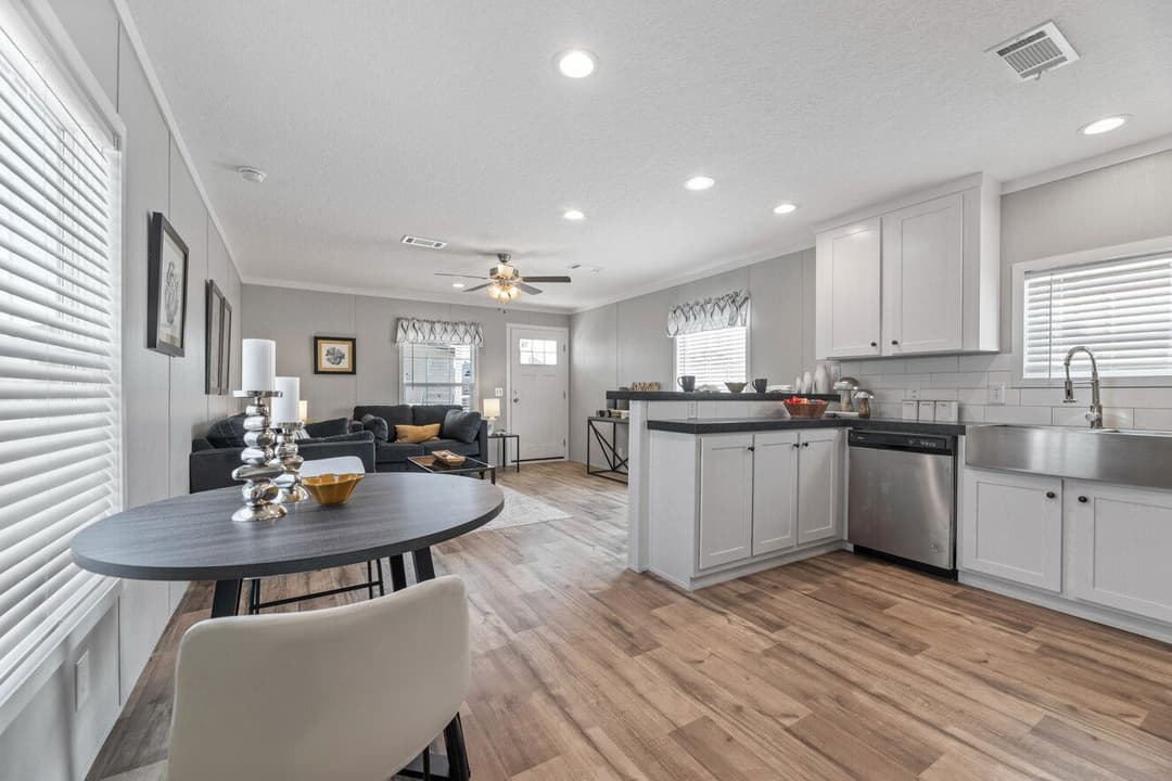 The clarke 16762c kitchen home features