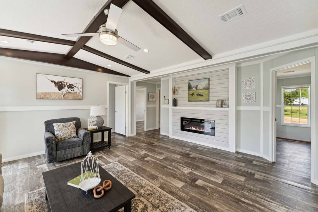 The maddux interior home features