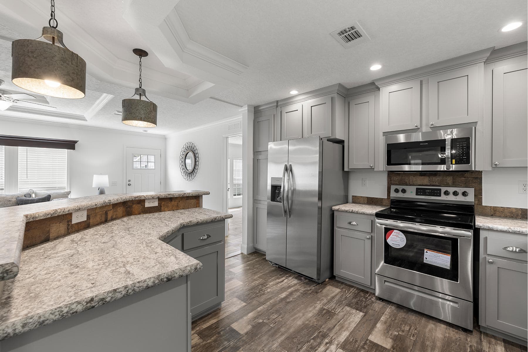 Freedom kitchen home features