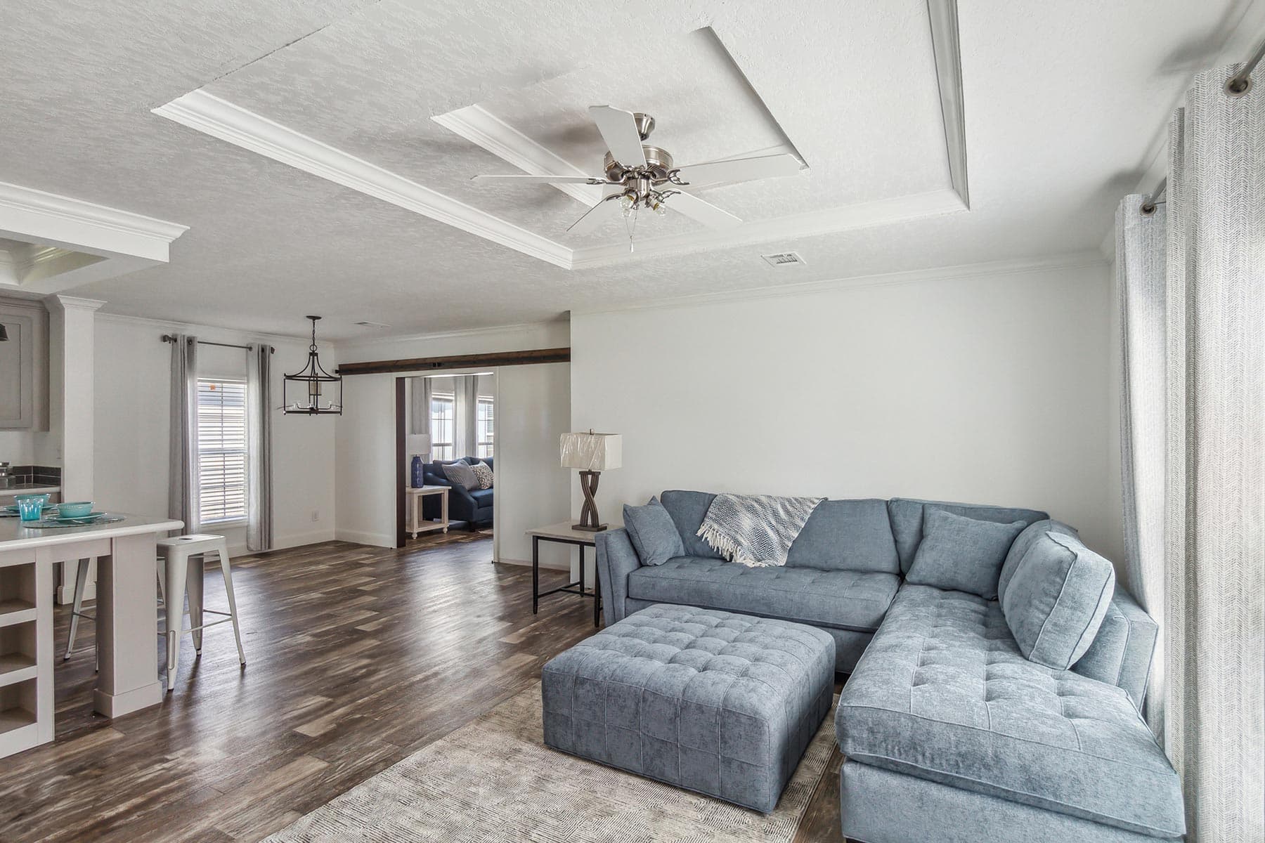 Freedom interior home features