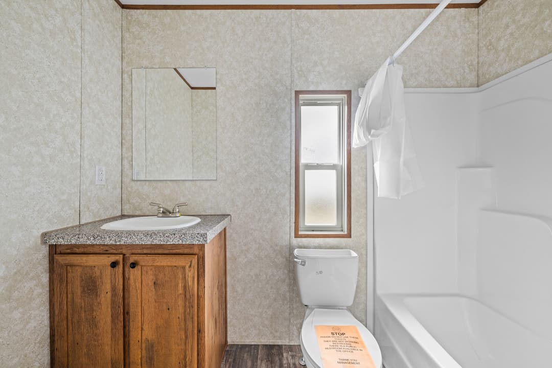 Dart bathroom home features
