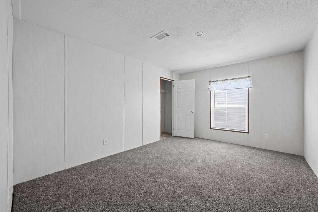 5k bedroom home features