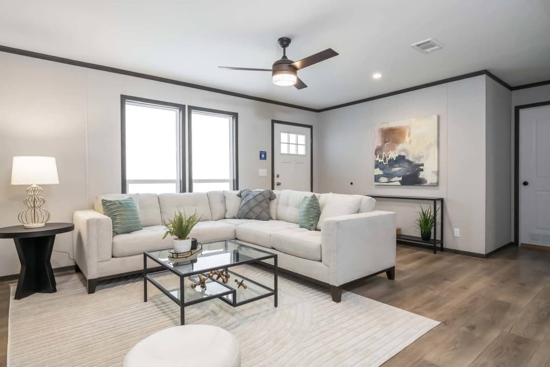 Embrace sunlight 052 interior home features