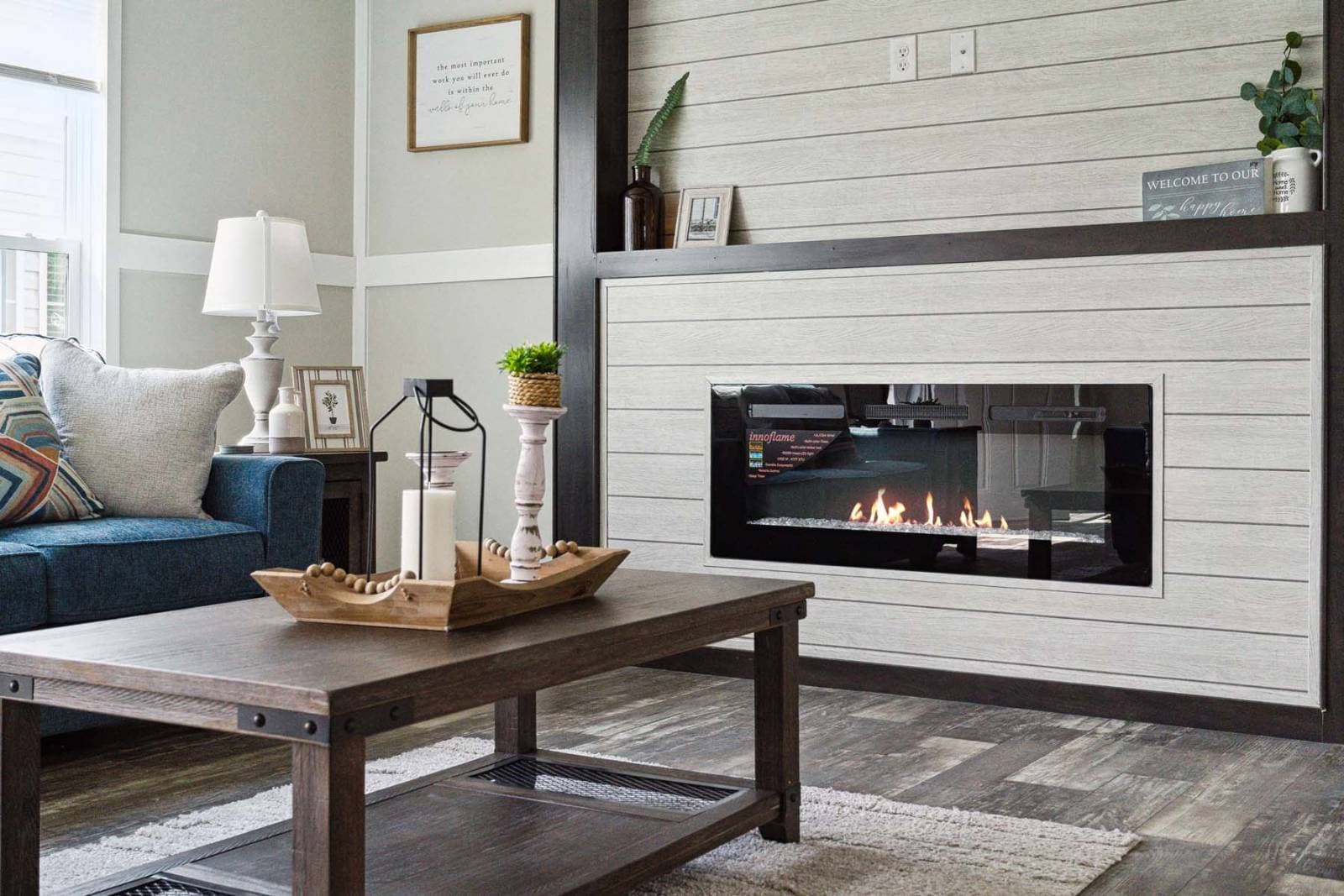 The chipper interior home features