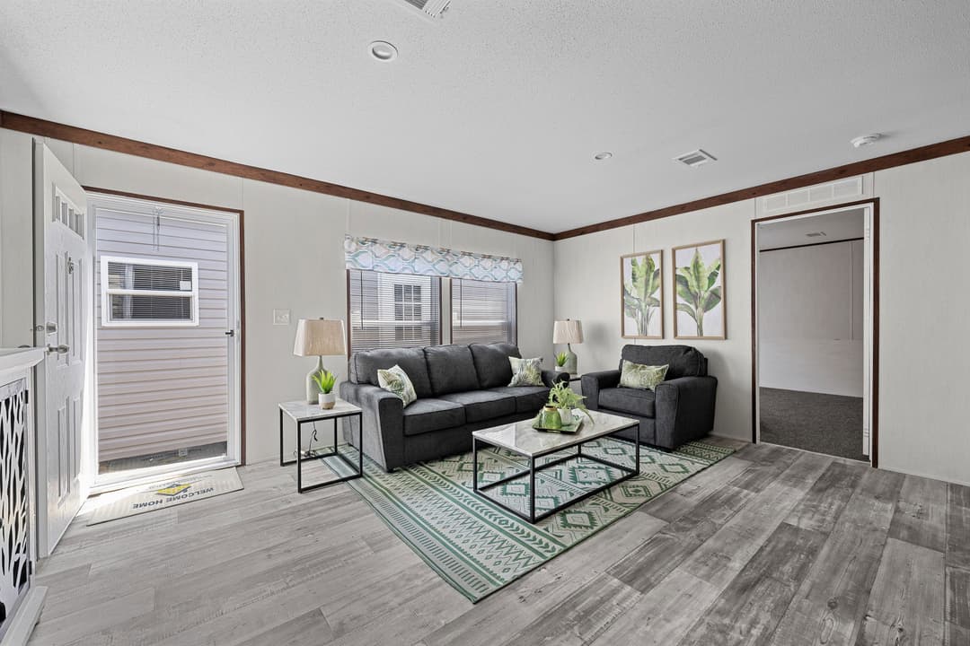 Hamilton interior home features