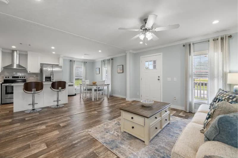 Champion community 2848441 interior home features