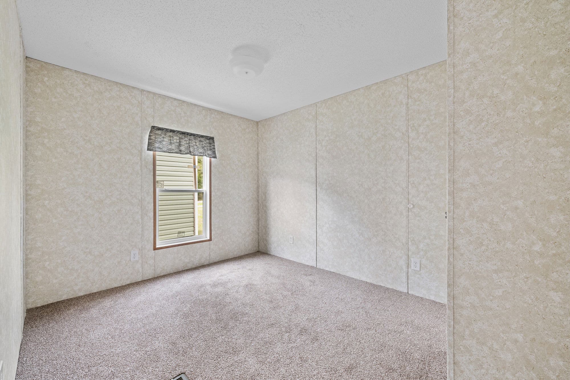 Dart bedroom home features