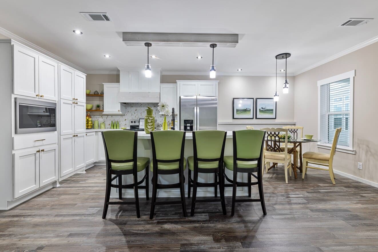 Pierce 28562a kitchen home features