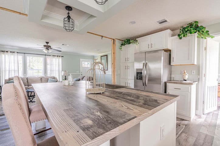 Camron 28563f kitchen home features