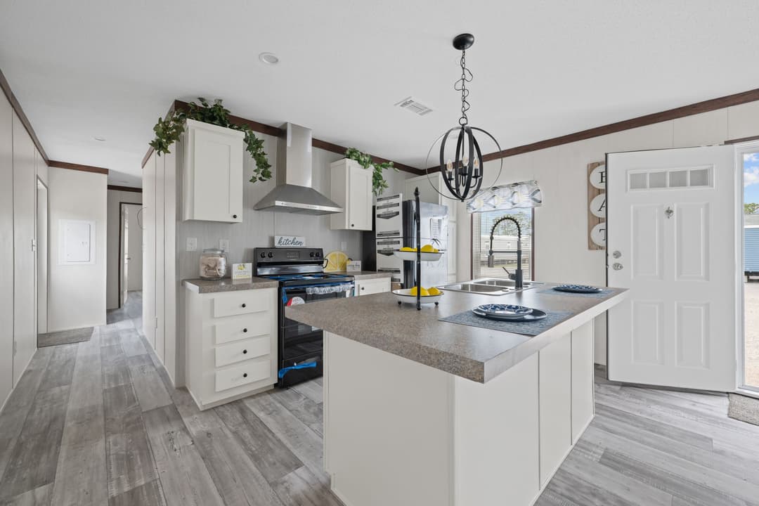 Troy kitchen and hero home features