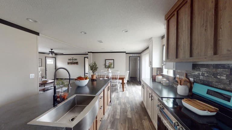 Banning 28724a kitchen home features