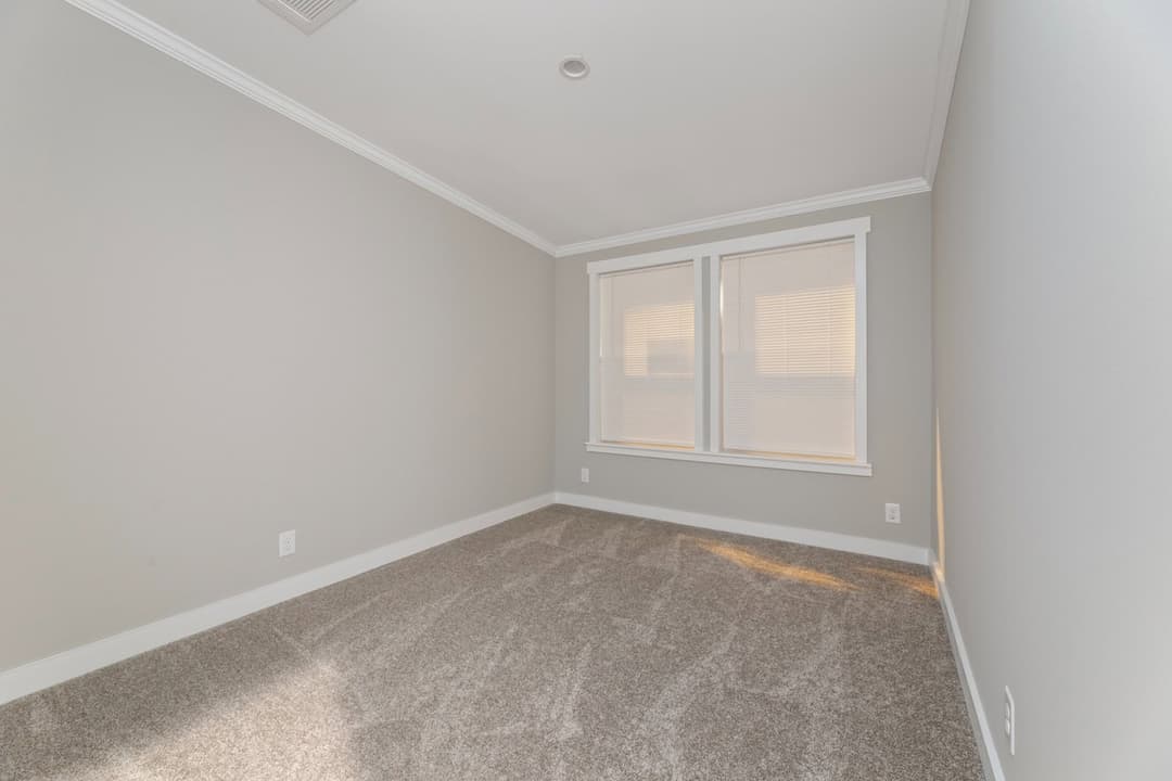 Pelican bay ii 30764b bedroom home features