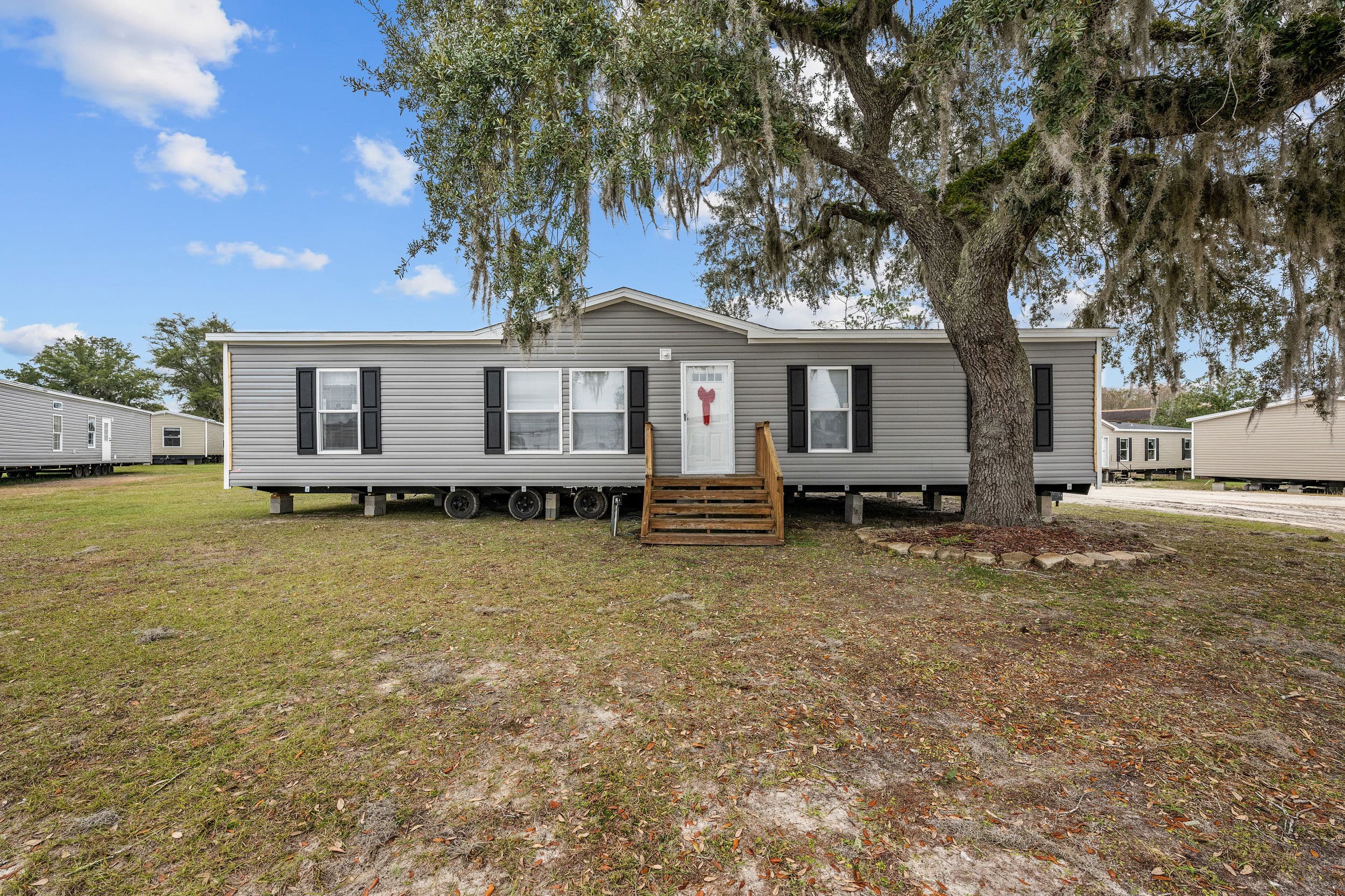 The telford elevation and exterior home features