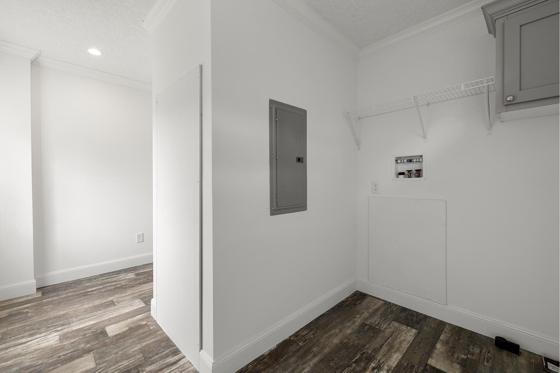 Freedom interior home features