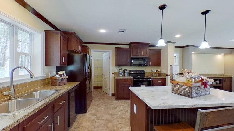 Piper 28644a kitchen and hero home features