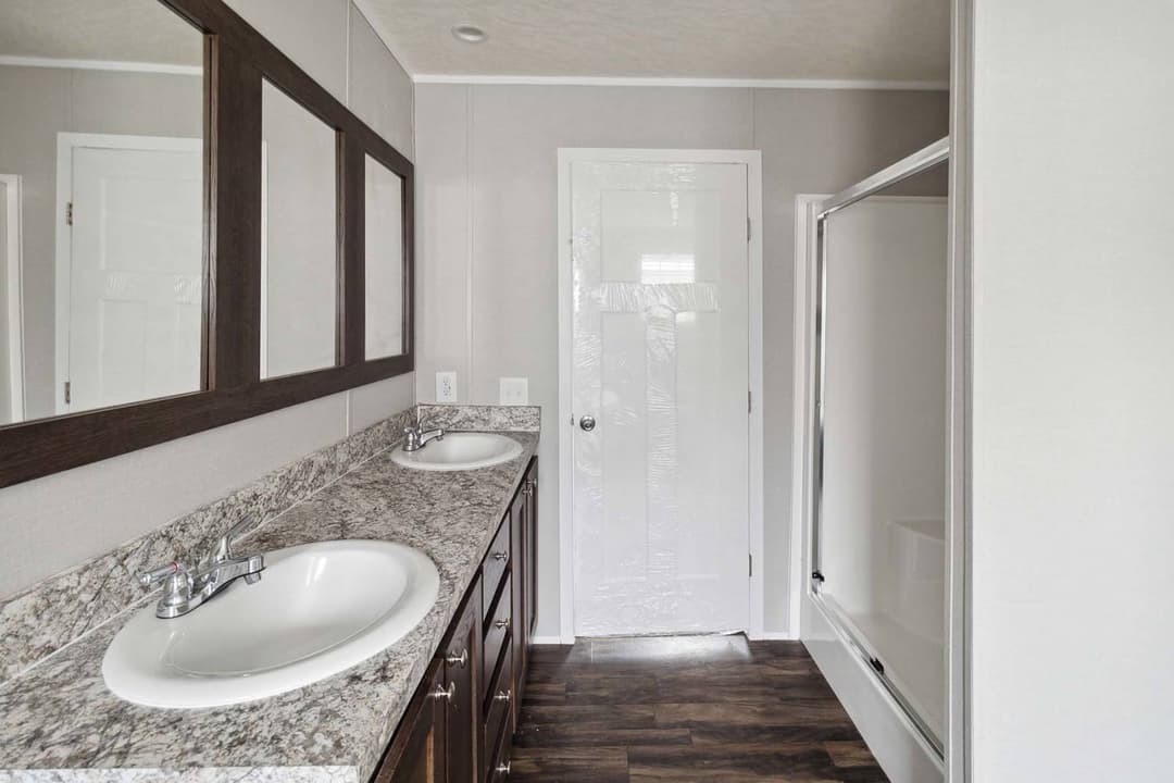 Home run 3272228 bathroom home features