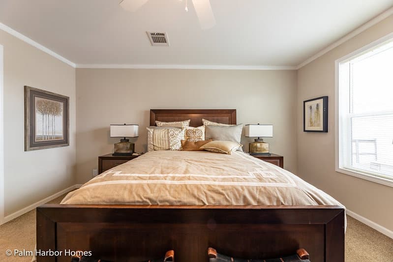 St. martin ii 30523b bedroom home features